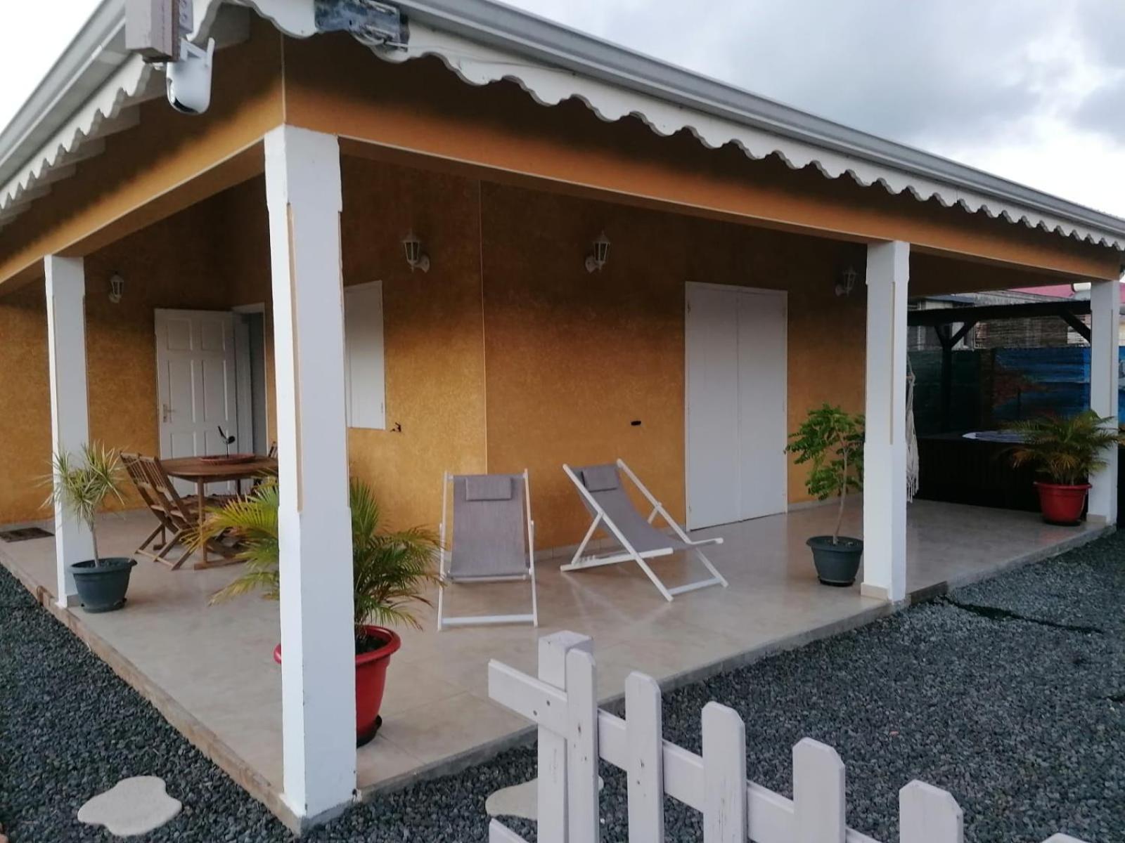 La Villa Karukera Сент-Роз Екстериор снимка